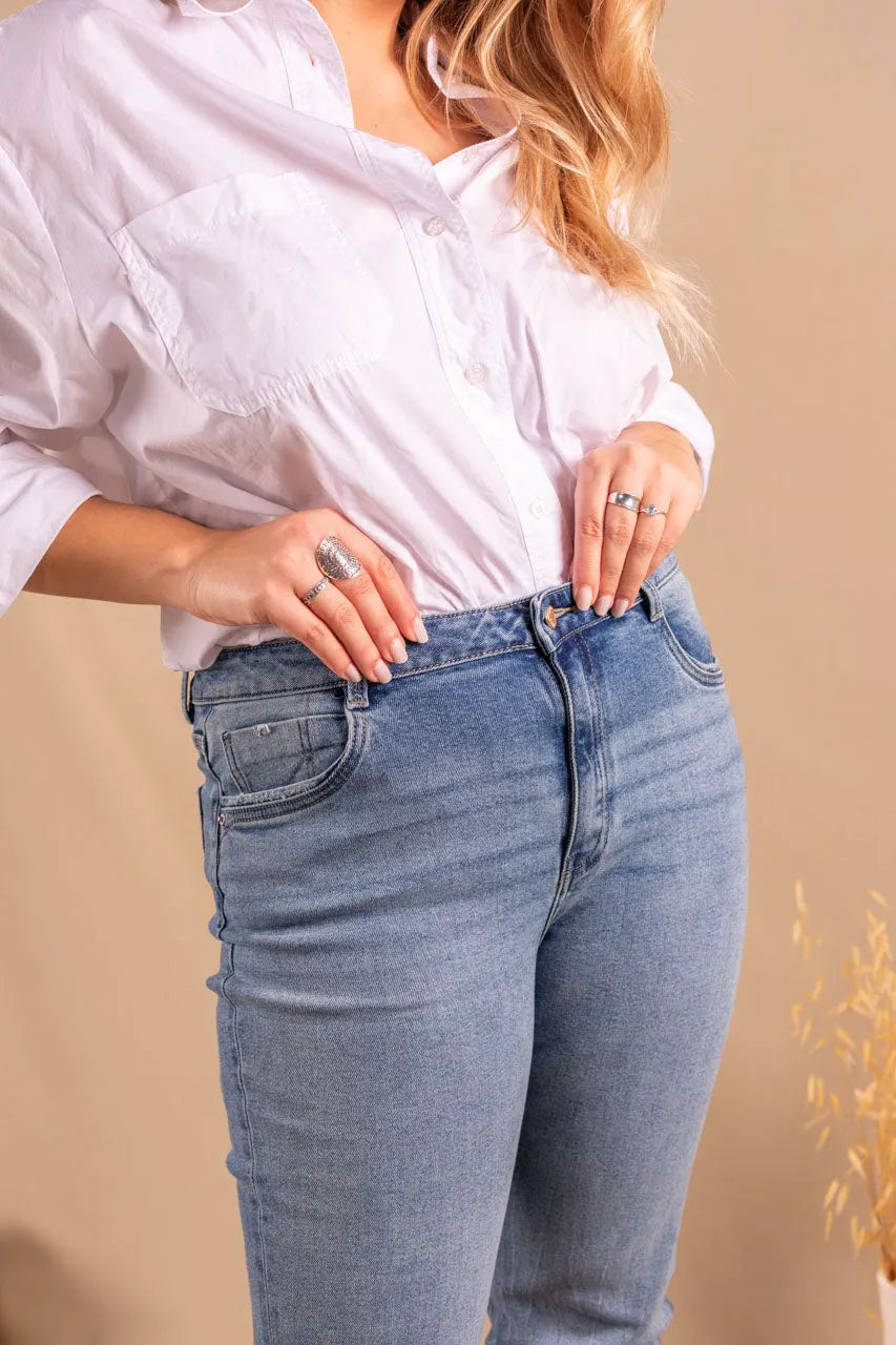 Jeans im Bootcut-Schnitt