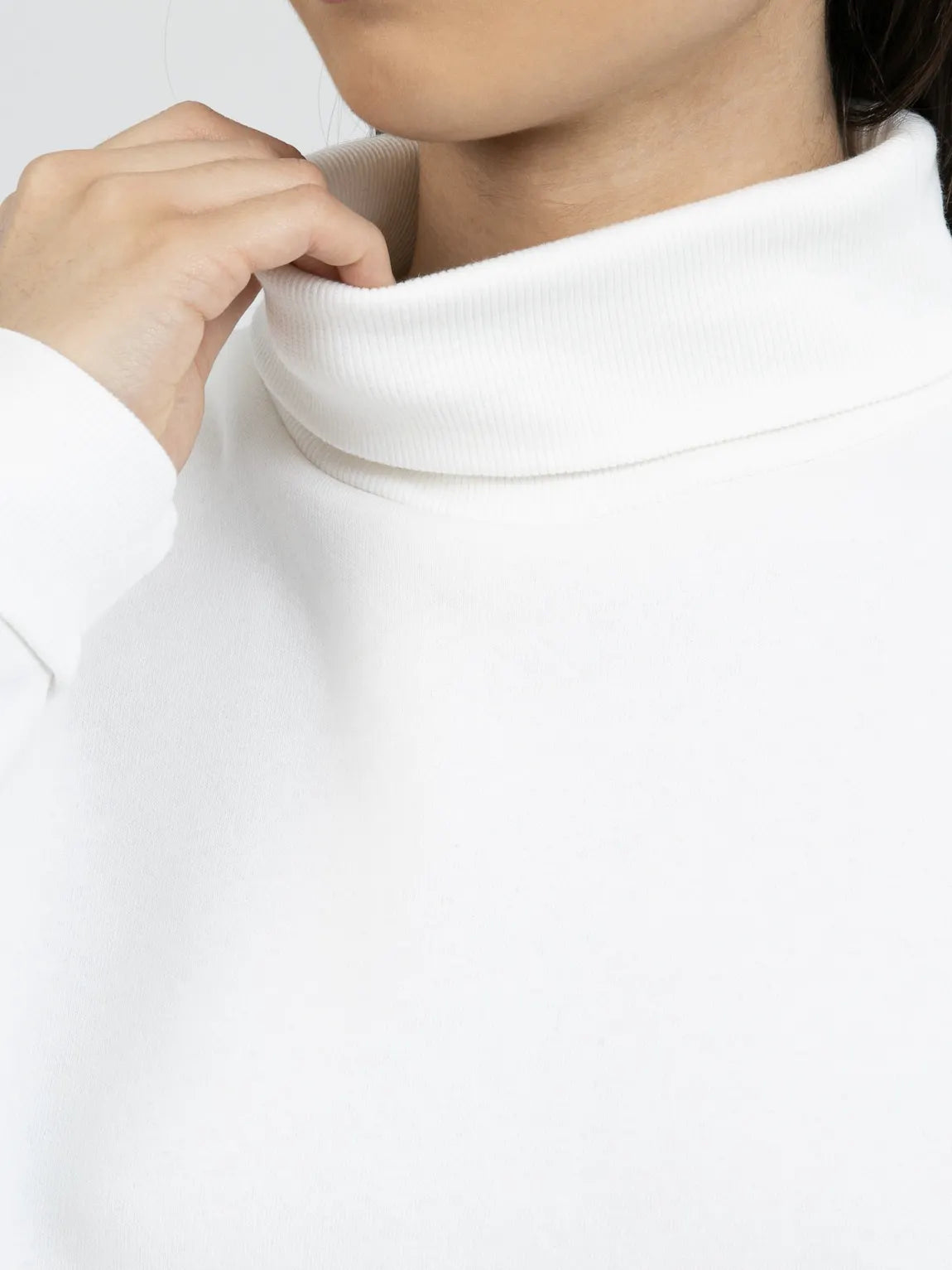 Sweatshirt mit Rollkragen