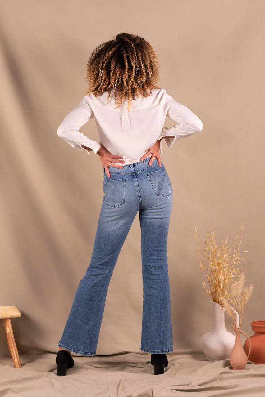 Jeans im Bootcut-Schnitt